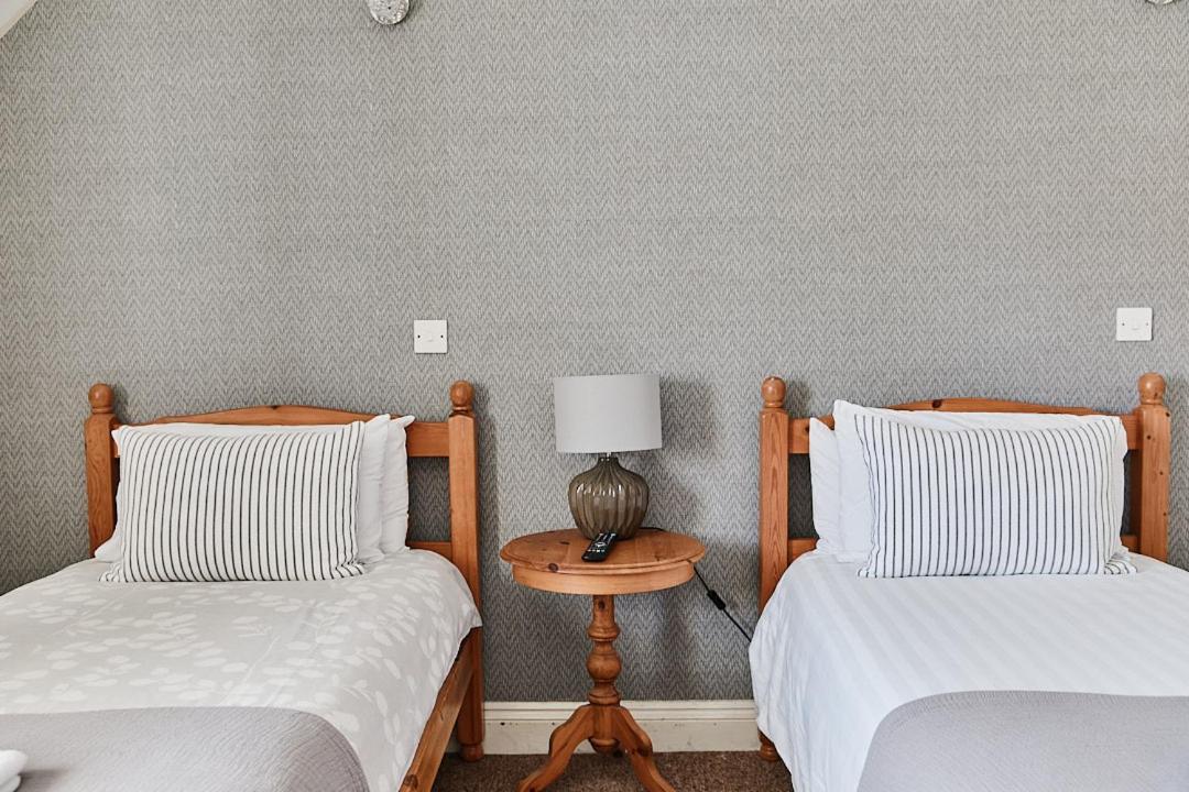 The Bucks Head Bed and Breakfast Carhampton Buitenkant foto